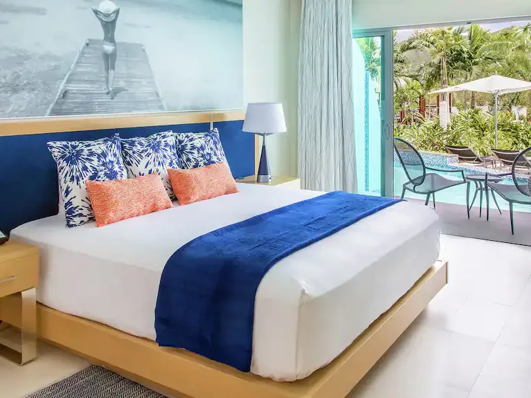 sluhc-swim-up-king-1